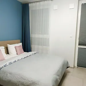 https://apartamenty-wiktoryn-6a.warsawhotelspoland.com